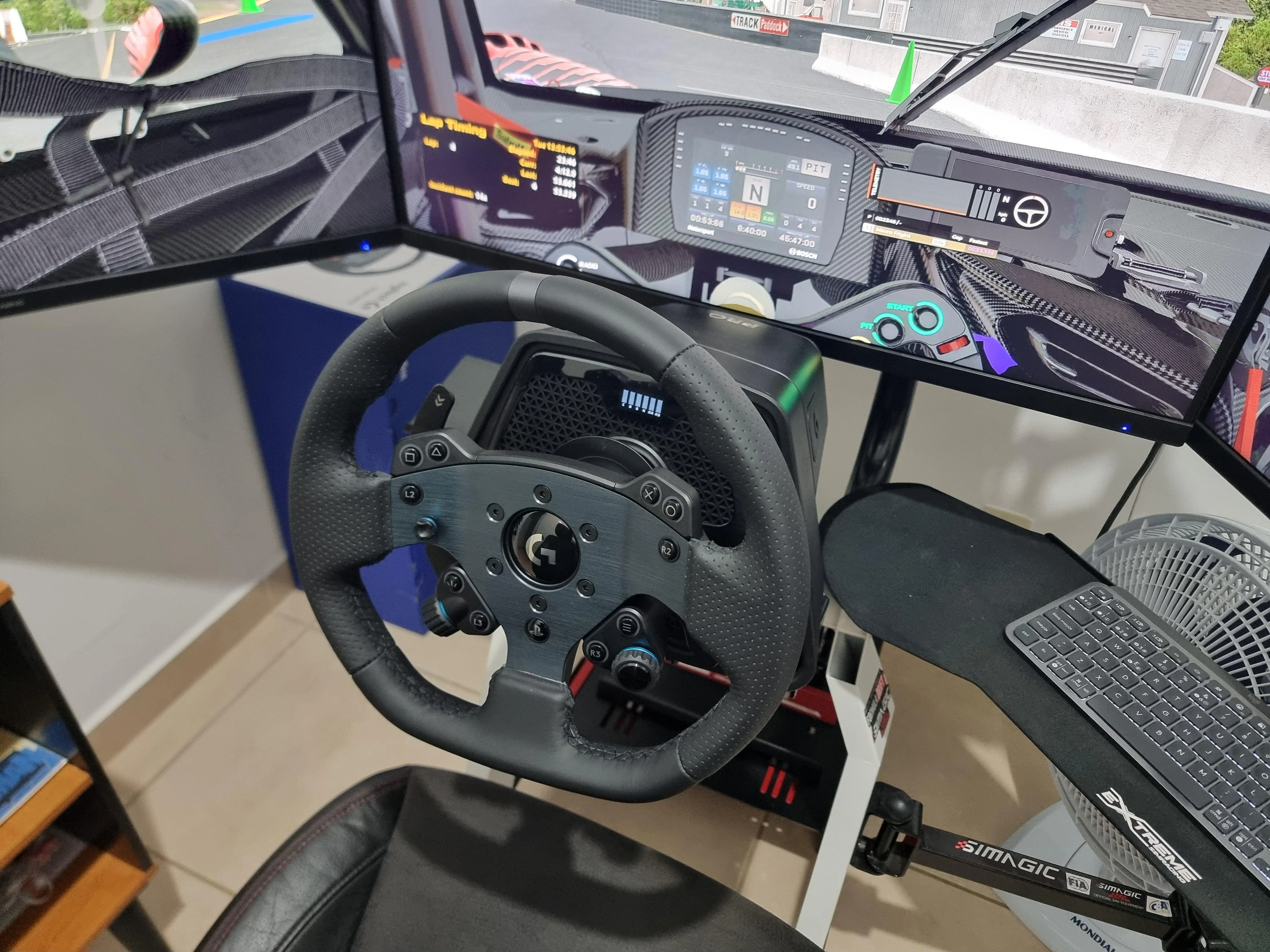 Logitech Pro Racing Wheel + Sim Rig